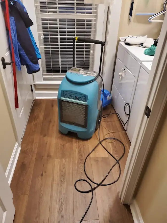 Commercial dehumidifier deployed for Flood Damage Cleanup in Spanish Lake